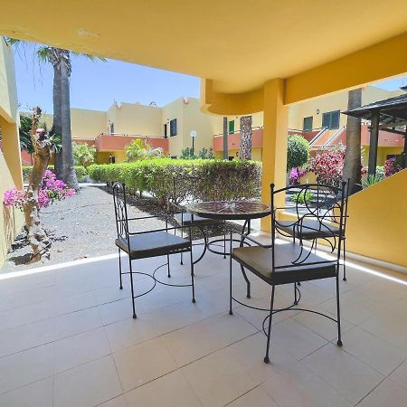 Seaside Apartment Corralejo : A Cozy Holiday Home In A Peaceful Well Located Green Complex Exterior photo