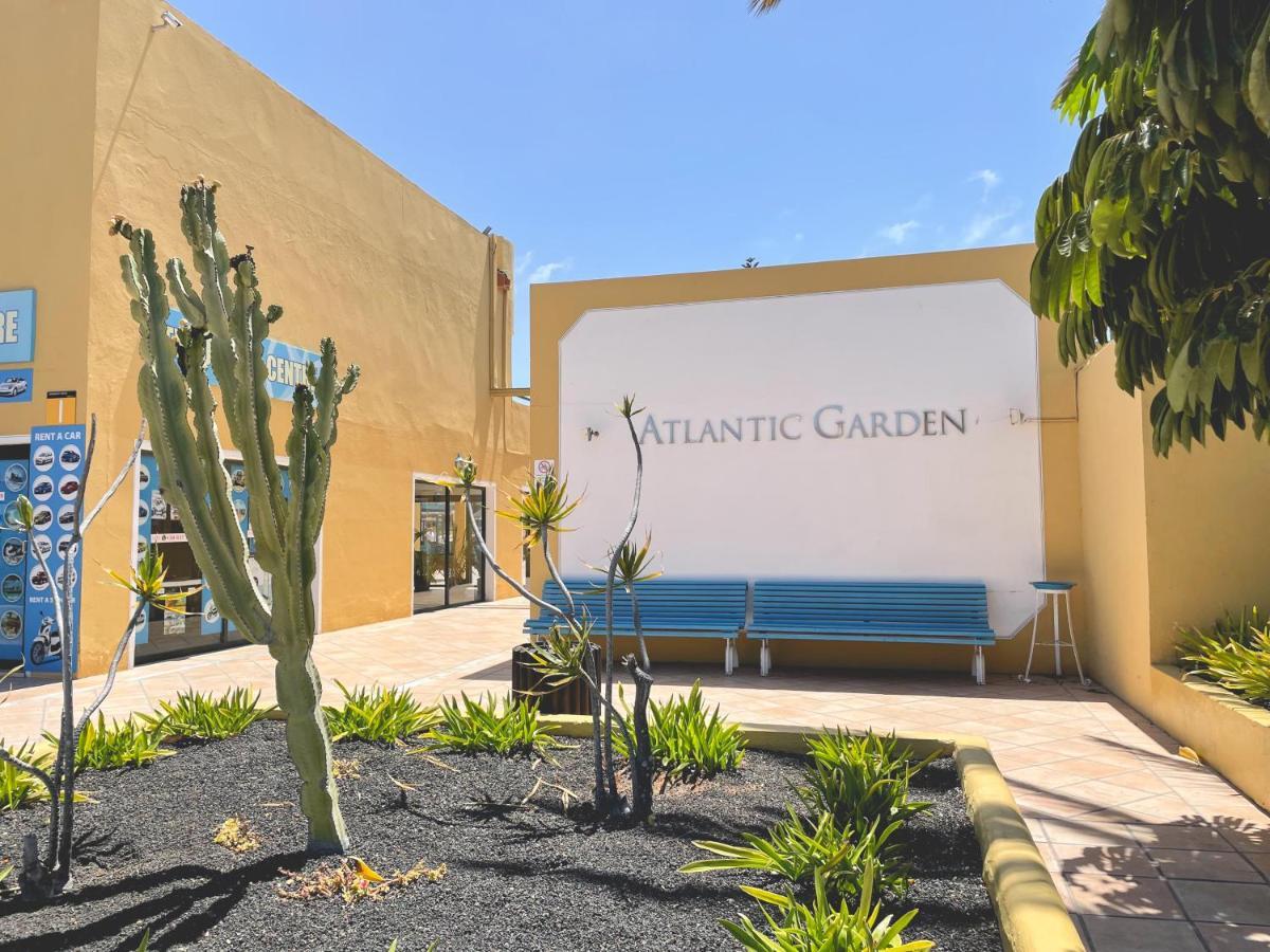Seaside Apartment Corralejo : A Cozy Holiday Home In A Peaceful Well Located Green Complex Exterior photo