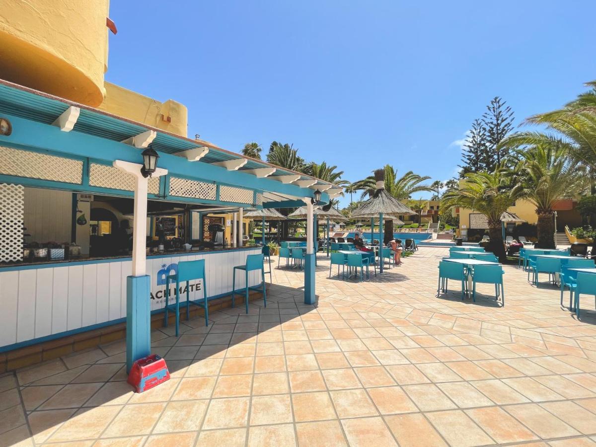 Seaside Apartment Corralejo : A Cozy Holiday Home In A Peaceful Well Located Green Complex Exterior photo
