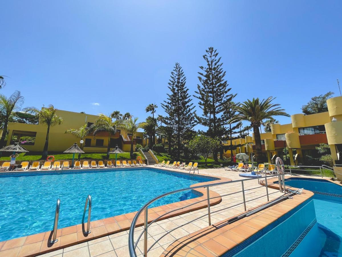 Seaside Apartment Corralejo : A Cozy Holiday Home In A Peaceful Well Located Green Complex Exterior photo