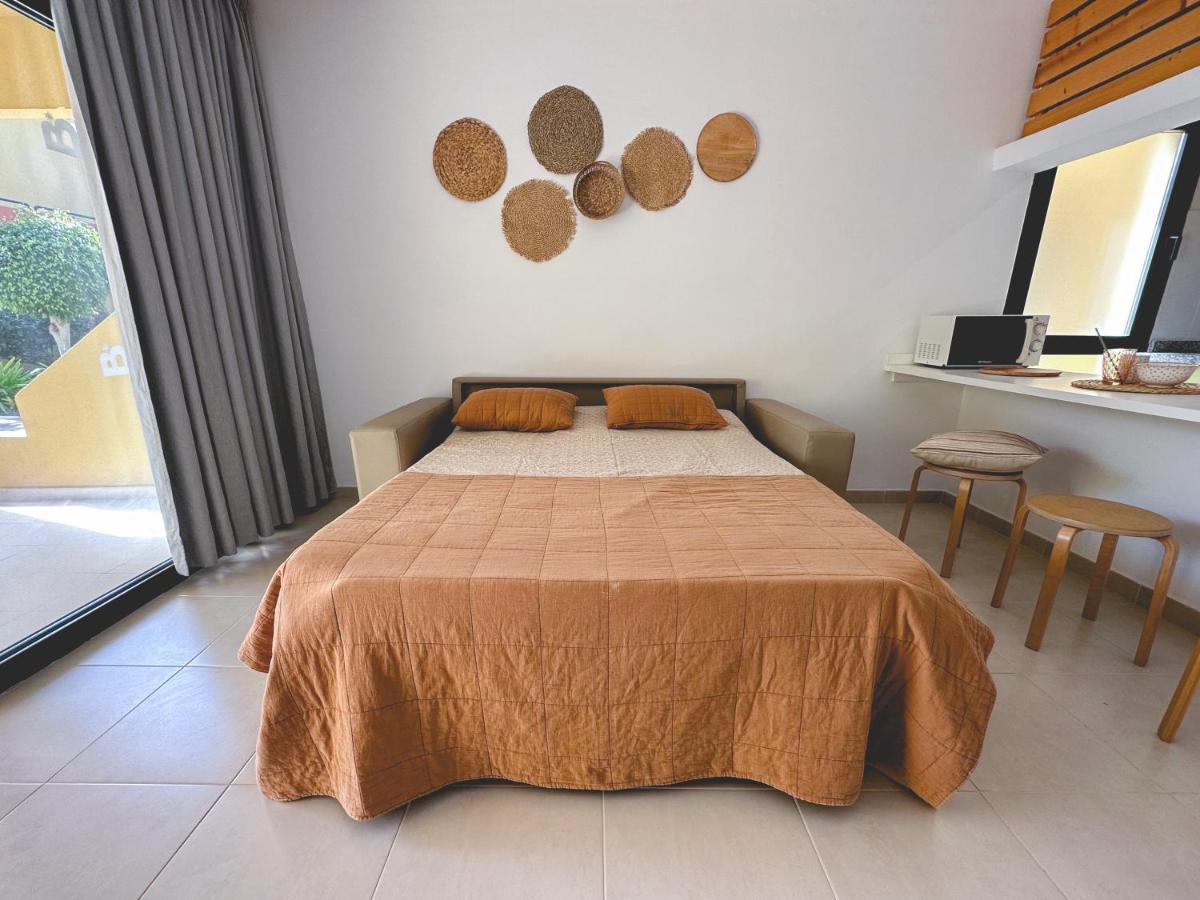 Seaside Apartment Corralejo : A Cozy Holiday Home In A Peaceful Well Located Green Complex Exterior photo